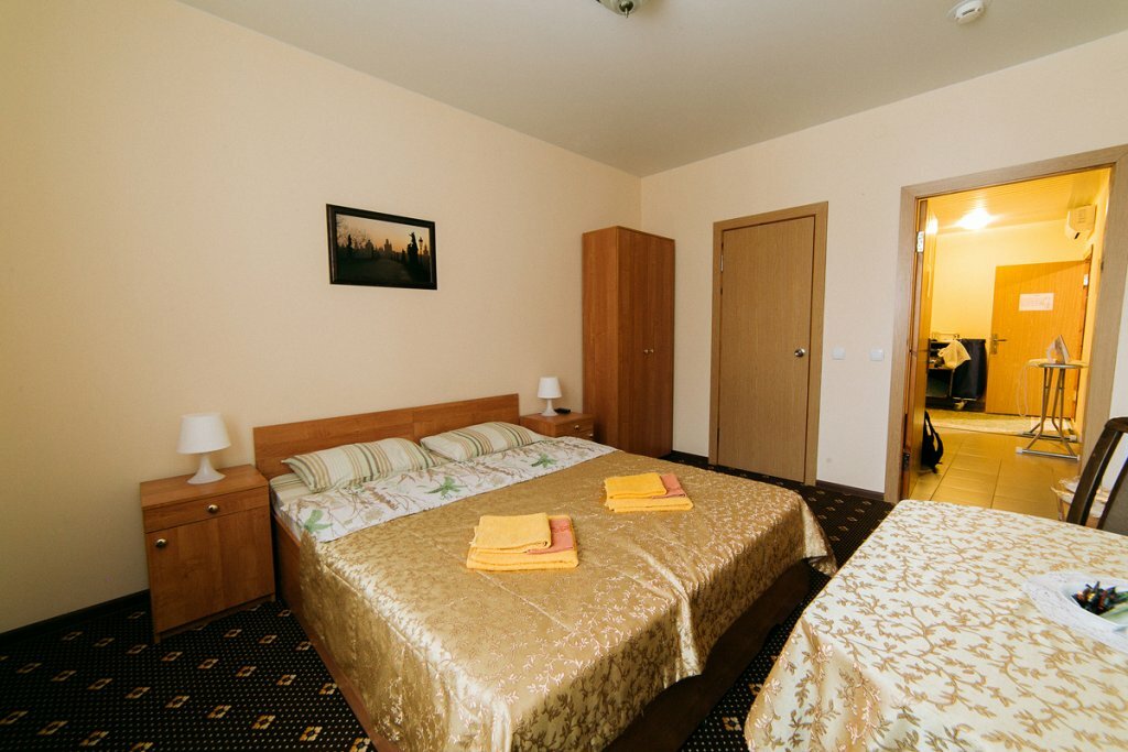 Гостиница Прага Смоленск-90