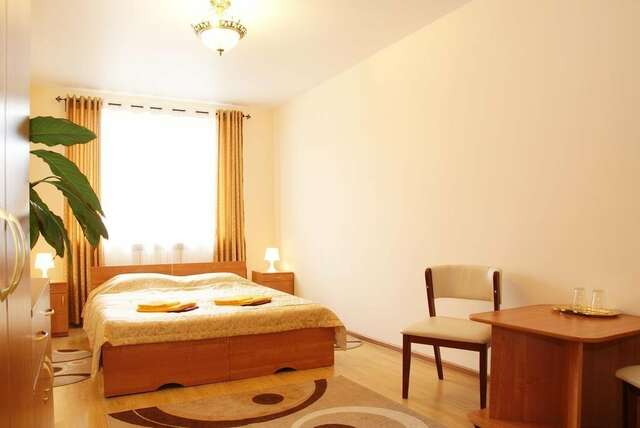 Гостиница Прага Смоленск-35